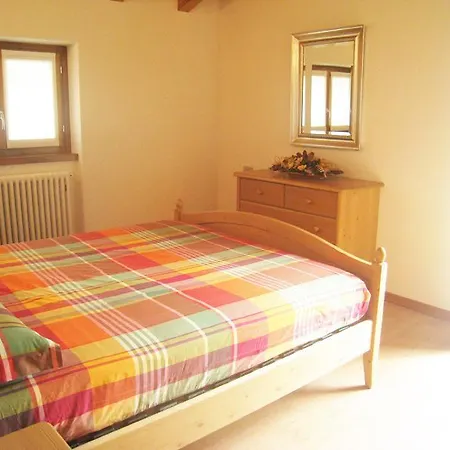 Sole E Luna - Luna Terrassen-ferienwohnung Colico